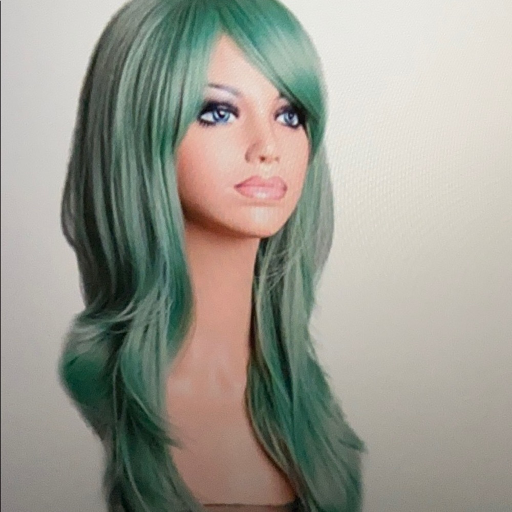 The winter ❄️ green wig